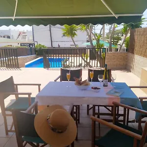 Hermosa Casa Con Piscina Cerca De La Playa De Punta Prima , Punta Prima (Menorca) Spain
